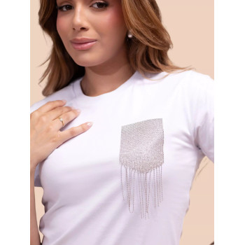 T-Shirt Feminina Bolso com Strass Pedraria Manga Curta
