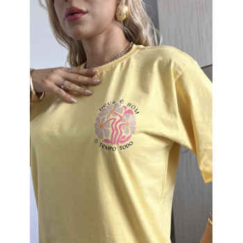 Camiseta Oversized Unissex Deus é Bom Amarela Algodão | Silva Shopping